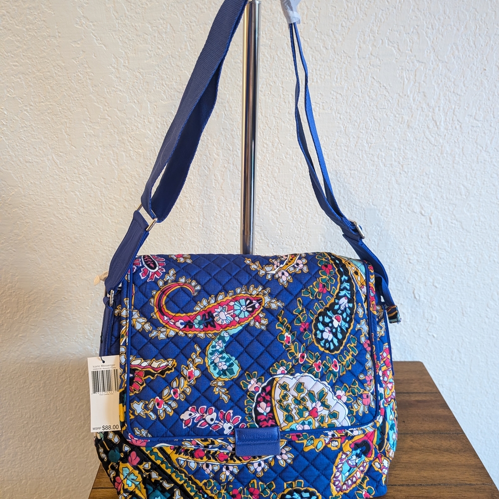 Floral Quilted Shoulder Bag - Blue